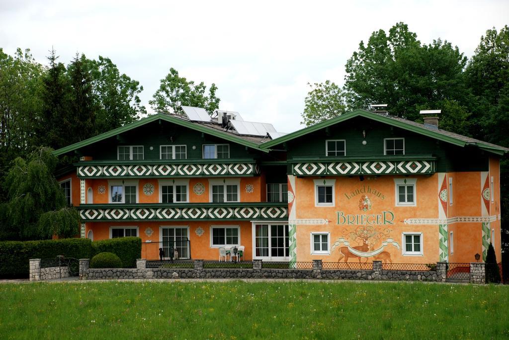 Landhaus Brieger Hotel Henndorf am Wallersee Exterior photo