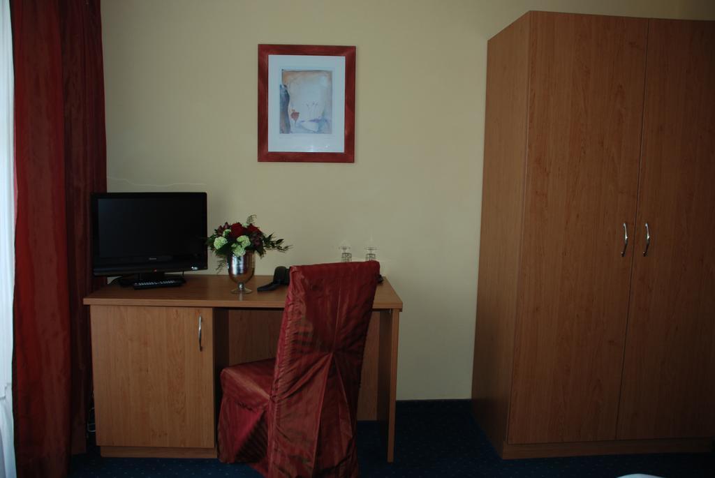 Landhaus Brieger Hotel Henndorf am Wallersee Room photo